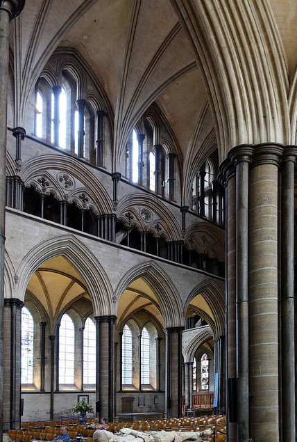 Nave elevation, Salisbury Cathedral, Salisbury, England, begun 1220, photo: Dr. Steven Zucker (CC BY-NC-SA 4.0)