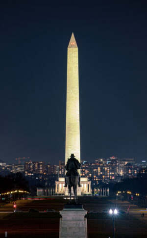 Henry Merwin Shrady (sculptor) and Edward Pearce Casey (architect), Ulysses S. Grant Memorial with the Washington Monument and Lincoln Memorial in the background, 1901–22, marble and bronze, 520 x 500 x 120 cm, Washington D.C. (photo: Don Sniegowski, CC BY-NC-SA 2.0)