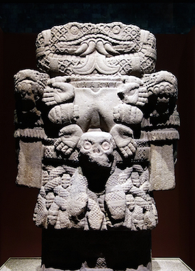 Coatlicue, c. 1500, Mexica (Aztec), found on the SE edge of the Plaza mayor/Zocalo in Mexico City, basalt, 257 cm high (National Museum of Anthropology, Mexico City), photo: Steven Zucker (CC BY-NC-SA 2.0)