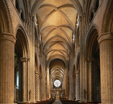Nave and side aisles, Durham Cathedral, 1093-1133 C.E. (photo: Oliver-Bonjoch, CC BY-SA 3.0)