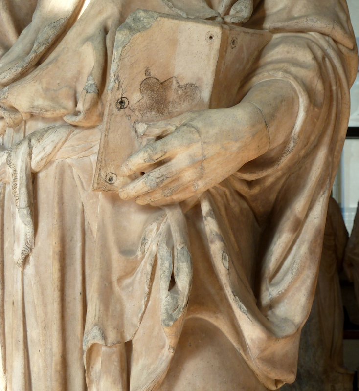 Donatello, San Marcos, 1411-13, mármol, 93 pulgadas/ 236 cm (Orsanmichele, Florencia) (foto: cortesía de la Dra. Sarah Wilkins)