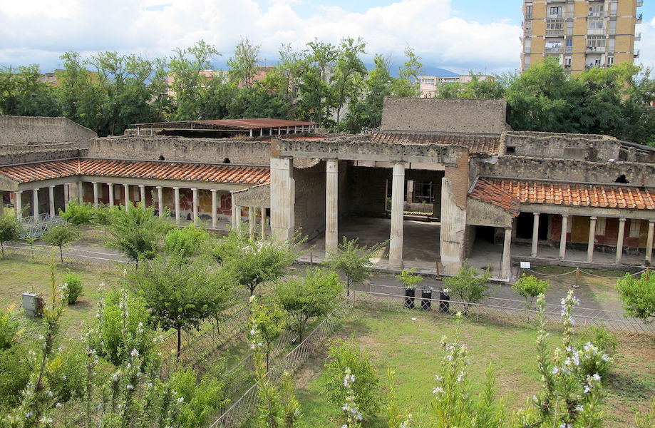 Villa Oplantis, first century C.E. with later remodeling (CC BY-SA 2.0)
