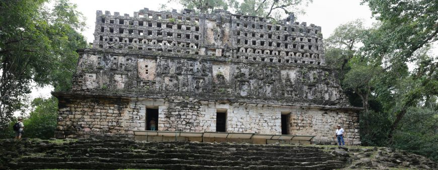 Structure 33, Yaxchilán (Maya) (photo: Graham Duggan, CC BY-ND 2.0)