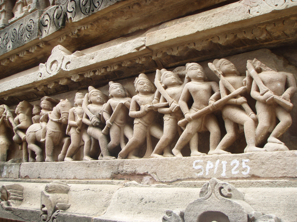 Section of a narrative frieze encircling the temple at the level of the plinth, Lakshmana temple (photo: Sheep "R" Us, CC BY-NC-ND 2.0)