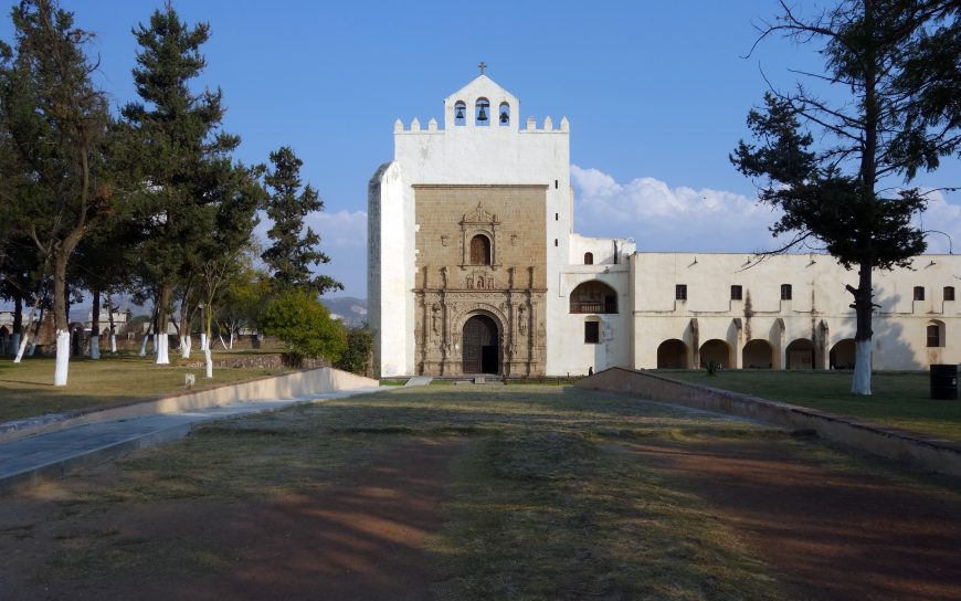 Convento San Agustín de Acolman, mid-16th century (photo: Steven Zucker, CC BY-NC-SA 2.0)