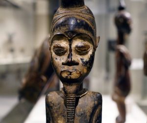 Male face (detail), Pair of Diviner's Figures, Côte d'Ivoire, central Côte d'Ivoire, Baule peoples, wood, pigment, beads and iron, 55.4 x 10.2 x 10.5 cm (The Metropolitan Museum of Art)