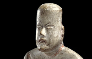 Detail, Seated pottery figure, 1200 BC - 400 B.C.E., Olmec, pottery, 15.5 x 11.5 cm, Mexico © The Trustees of the British Museum