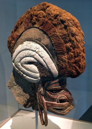 Tatanua, c. late 19th century, New Ireland, Papua New Guinea, wood, pith, and shell, 49.5 cm (Los Angeles County Museum of Art; photo: Steven Zucker, CC BY-NC-SA 2.0)