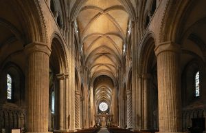 Interior of Durham Cathedral, Norman construction founded 1093 (Durham, England)