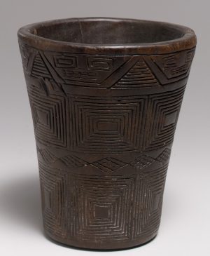 Keru vessel, 15th – early 16th c., Inka, wood, 14.6 cm (The Metropolitan Museum of Art)