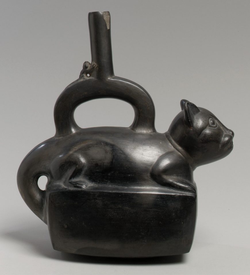Feline Bottle, 12th–15th century, Chimú (Peru), ceramic, 28.26 cm high (The Metropolitan Museum of Art)