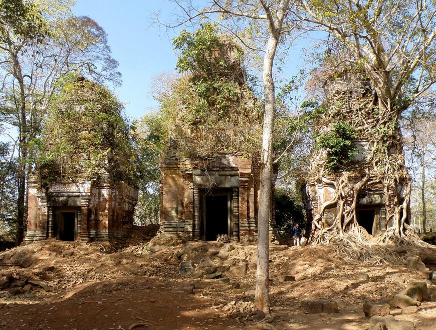 Prasat Bram temple, Koh Ker, Cambodia (photo: BluesyPete, CC BY-SA 3.0)
