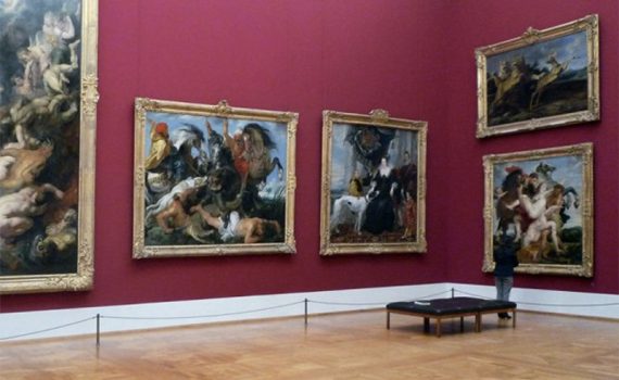 Gallery in the Alte Pinakothek, Munich (photo: Dr. Steven Zucker, CC BY-NC-SA 2.0)