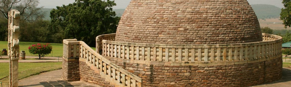 Stupa 3, 1st c., Sanchi, India (photo: Nagarjun Kandukuru, CC: BY 2.0)