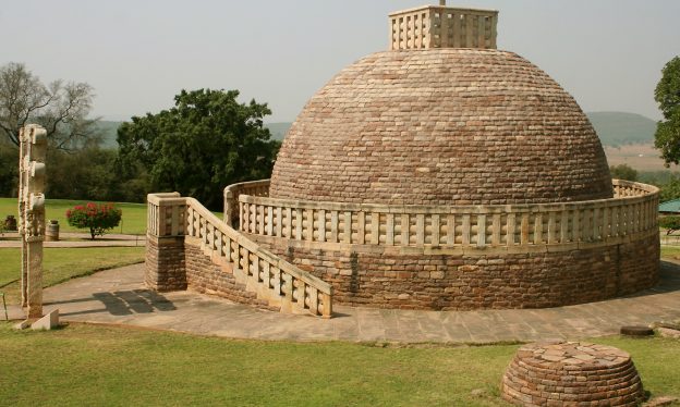 Stupa 3, 1st c., Sanchi, India (photo: Nagarjun Kandukuru, CC: BY 2.0)