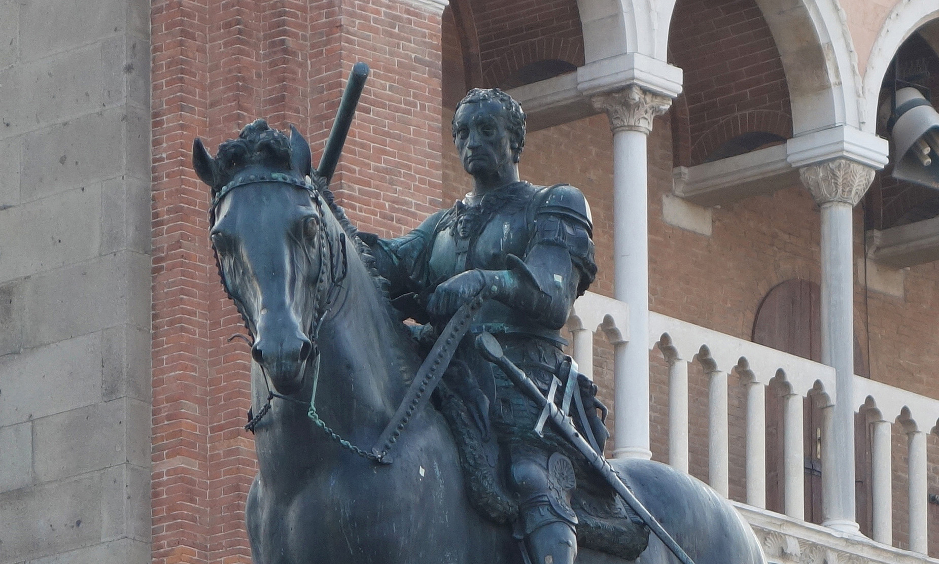 Donatello, Equestrian Monument of Gattamelata (Erasmo da Narni), 1445–53, bronze, 12 feet 2 inches high, Piazza del Santo, Padua