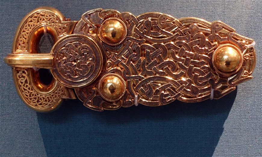 Smarthistory – Medieval Europe + Byzantium