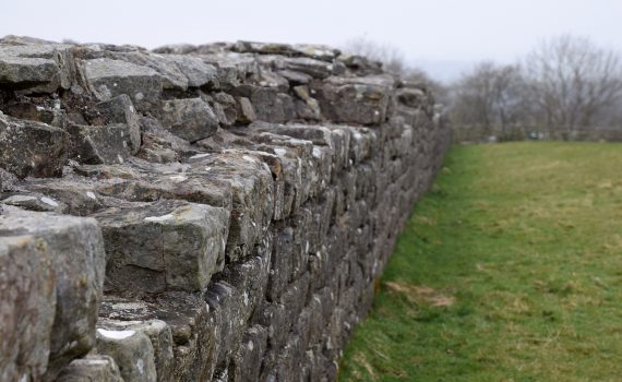 Hadrian: Building the wall