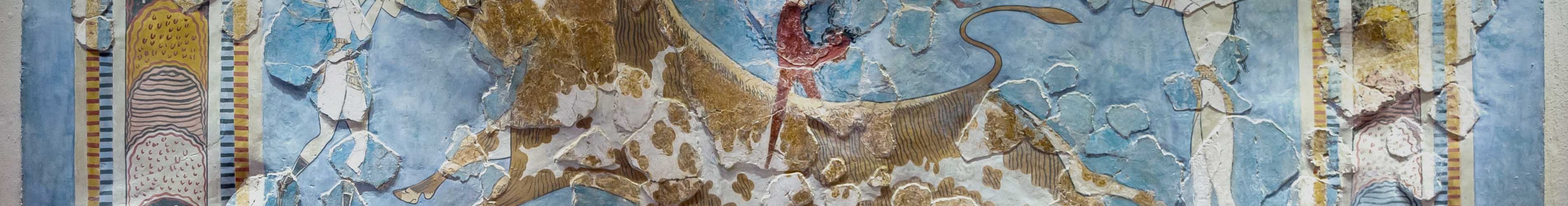 Bull-leaping fresco from the east wing of the palace of Knossos (reconstructed), c. 1400 B.C.E., fresco, 78 cm high (Archaeological Museum of Heraklion, photo: Jebulon, CC0)