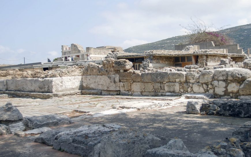 The west wing of the palace at Knossos (photo: tedbassman, CC BY 2.0)