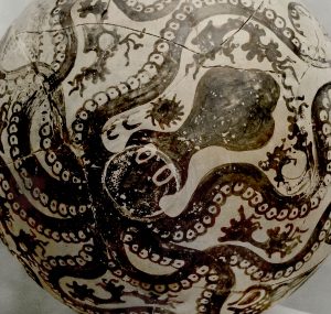 Smarthistory – Octopus vase