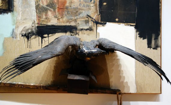Robert Rauschenberg, Canyon, 1959, oil, pencil, paper, metal, photograph, fabric, wood, canvas, buttons, mirror, taxidermied eagle, cardboard, pillow, paint tube and other materials, 207.6 x 177.8 x 61 cm (The Museum of Modern Art)