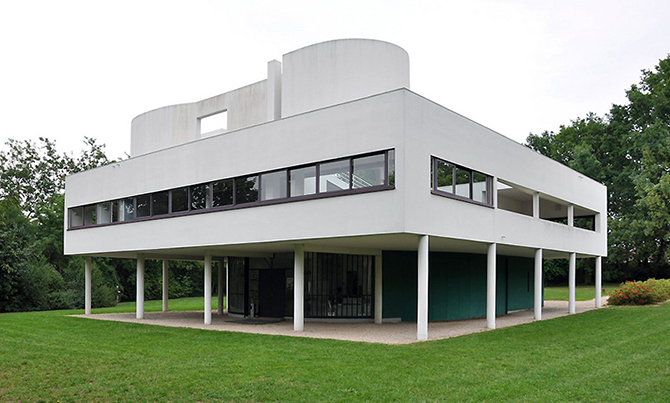 Le Corbusier, Villa Savoye, Poissy, France, 1929 (photo: Renato Saboya, CC BY-NC-SA 2.0)