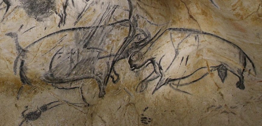 Detail, Horse Panel, wall painting in the Chauvet Cave (Pont d'Arc (from the cave replica), France, c. 30,000 - 28.,000 B.C.E. or c. 15,000 - 13,000 B.C.E. (photo: Claude Valette, CC BY-SA 4.0)