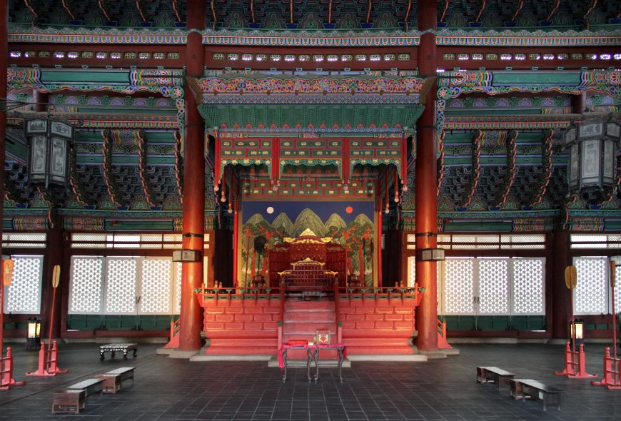 Inside the Geunjeongjeon, the Throne Hall, at Gyeongbokgung Palace, main royal palace of Joseon dynasty, in Seoul, South Korea, 1395 (photo: Terry Feuerborn, CC BY-NC 2.0)