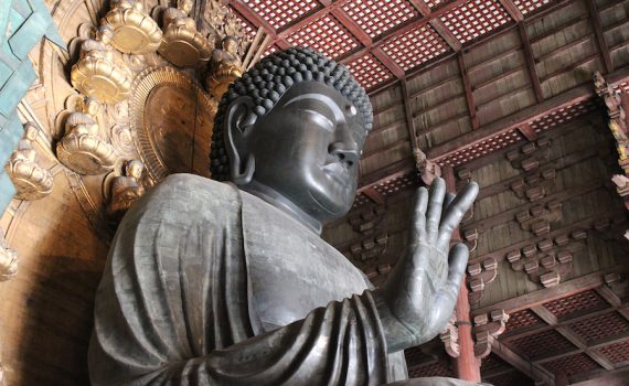 The Great Buddha (Daibutsu), 17th century replacement of an 8th century sculpture, Tōdai-ji, Nara, Japan (photo: throgers, CC BY-NC-ND 2.0)