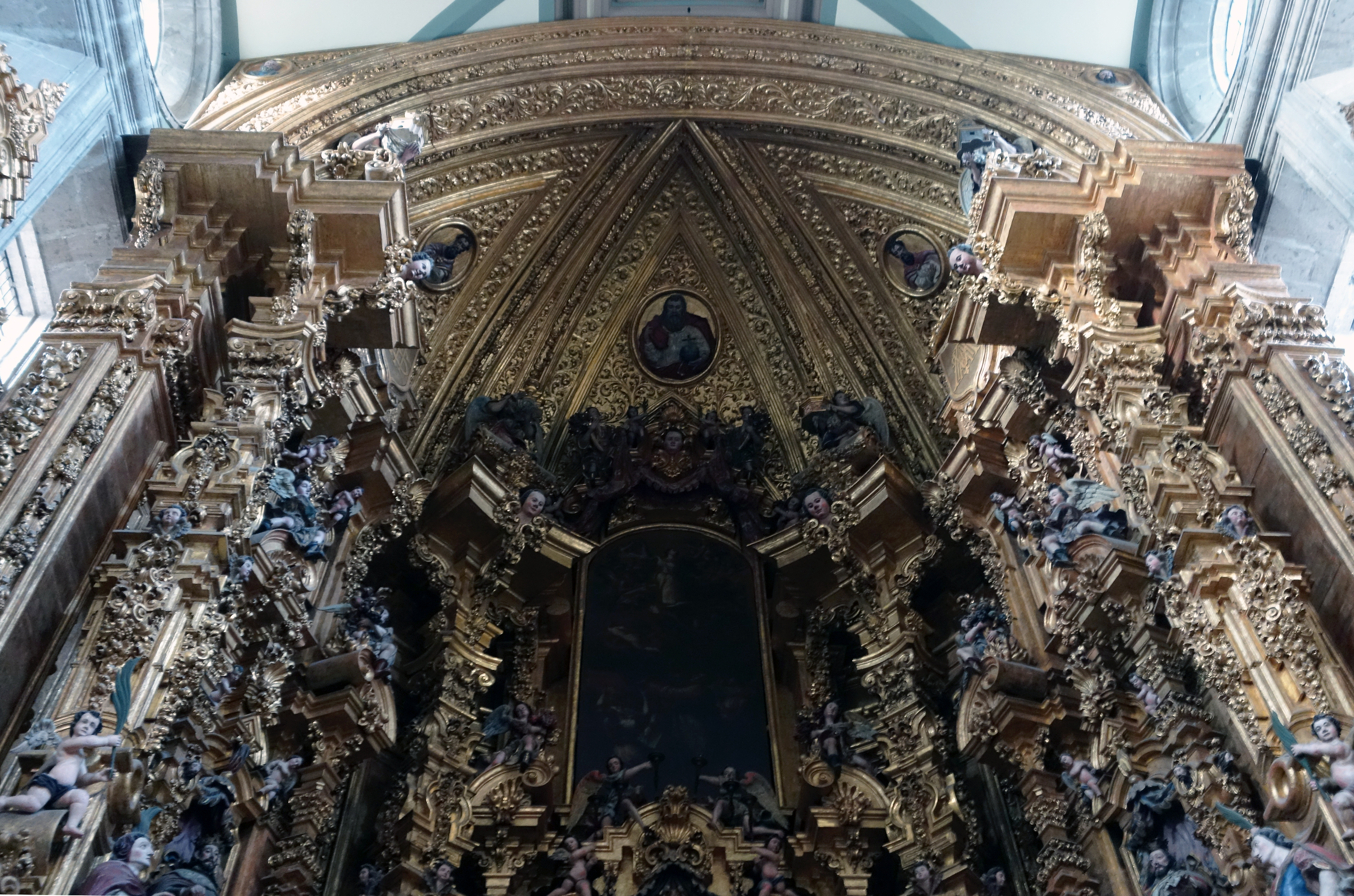 Jerónimo de Balbás, Altar of the Kings (Altar de los Reyes), 1718-37, Metropolitan Cathedral of the Assumption of the Most Blessed Virgin Mary (Mexico City)