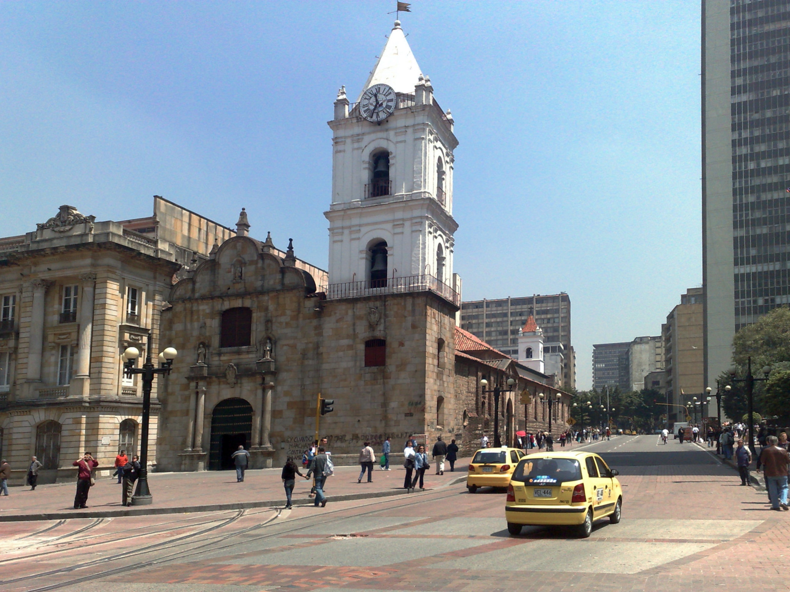 Church of San Francisco, Bogotá, 1556 (photo: Kamilokardona, CC BY-SA 3.0)