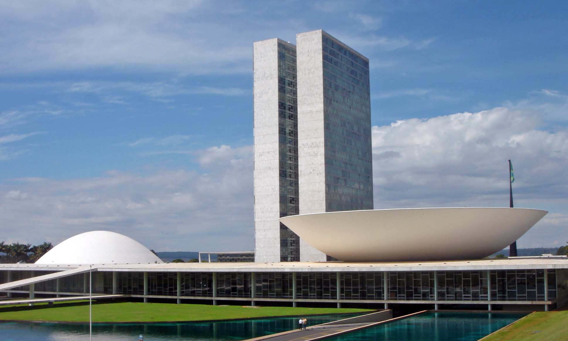 Oscar Niemeyer, National Congress, Brasília, Brazil (photo: public domain)