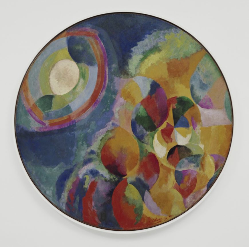 Robert Delaunay, Simultaneous Contrasts: Sun and Moon, 1912, oil on canvas, 134.5 cm diameter (MoMA)