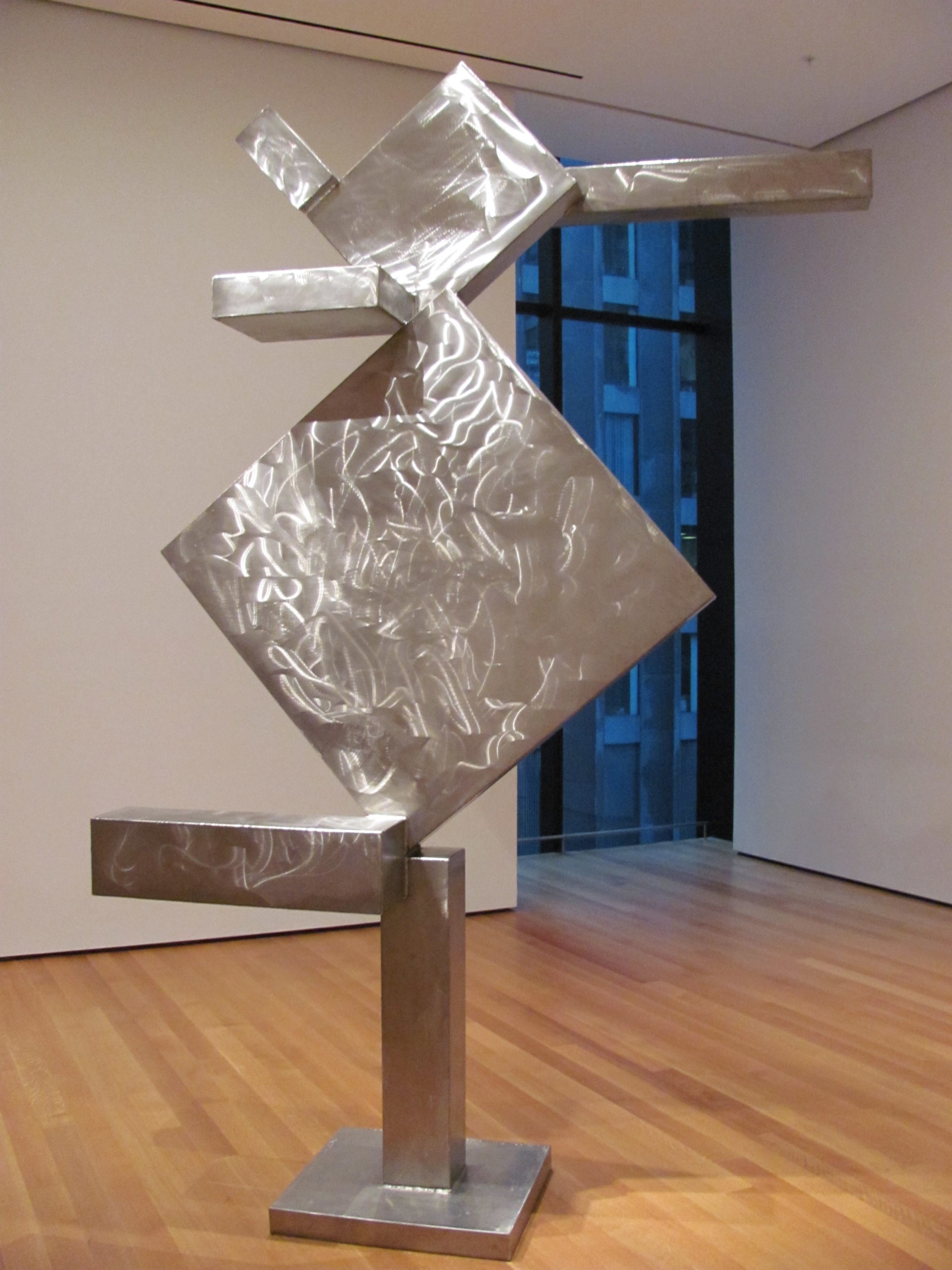 David Smith, Cubi X, 1963, stainless steel, 1308.3 x 199.9 x 61 cm (photo: rocor, CC BY-NC 2.0)