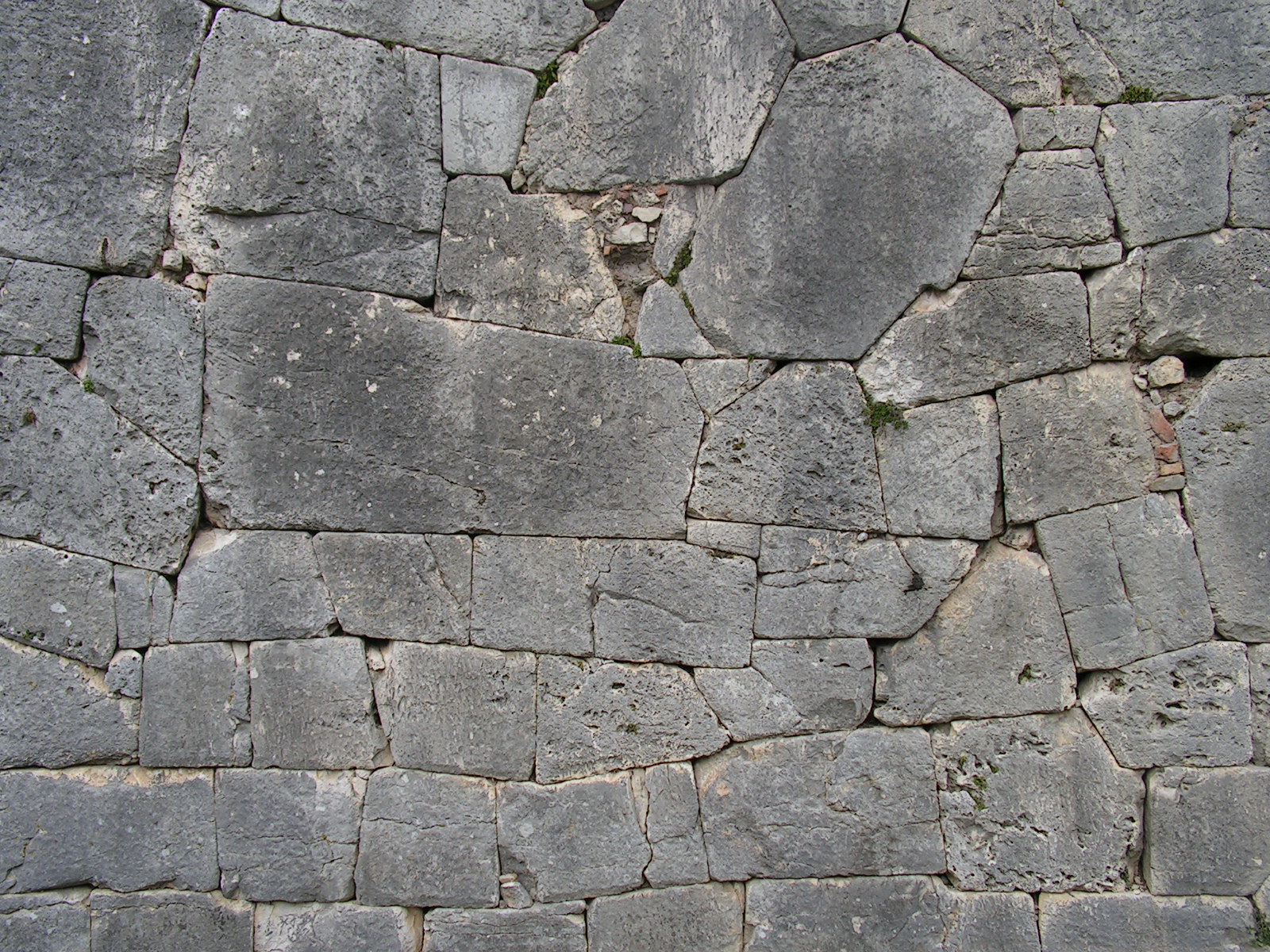 Amelia, Italy: detail of polygonal masonry wall of the ancient city of Ameria (photo: Ameroe, CC BY-SA 3.0)