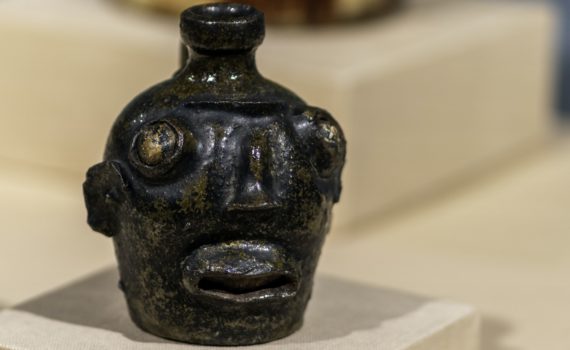 Face Jug from Edgefield county, South Carolina, c. 1860, stoneware and alkaline glaze, 13.3 cm high (The Art Institute of Chicago 2006.84)