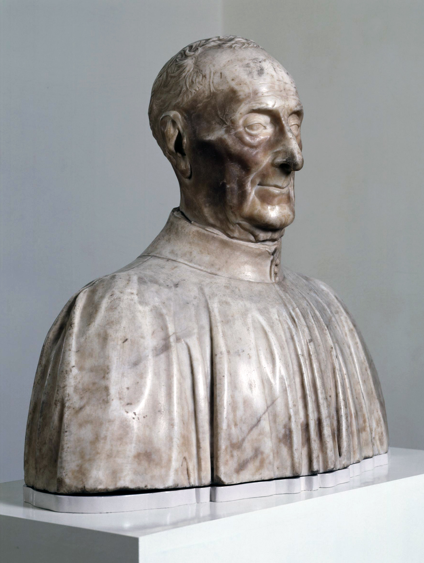 Antonio Rosselino, Portrait of Giovanni di Antonio Chellini da San Miniato, 1456, marble, H: 51.1 cm, W: 57.6 cm, D: 29.6 cm (Victoria and Albert Museum, London)