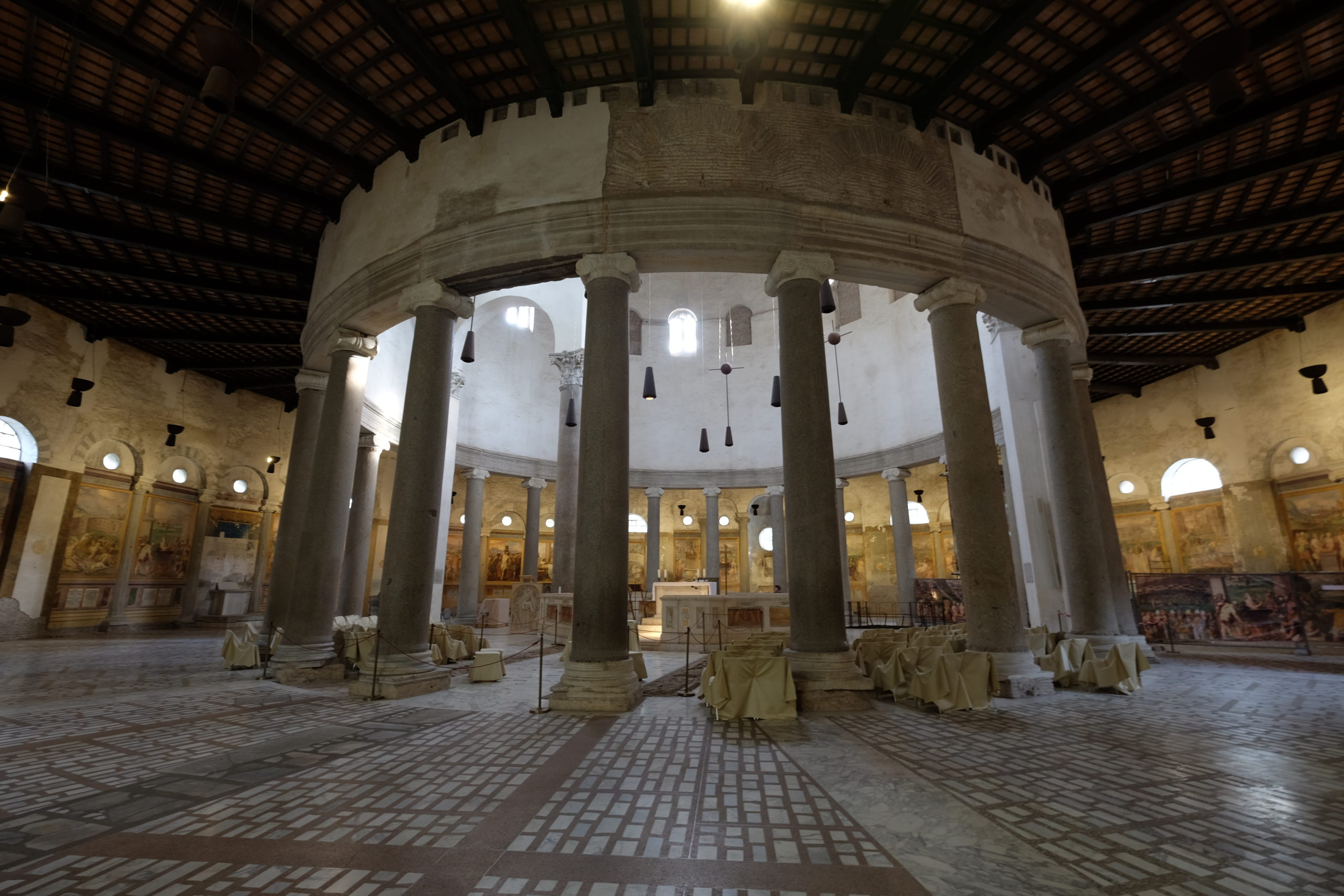 Santo Stefano Rotondo, Rome, c. 468–83 (photo: Brad Hostetler, CC BY-NC 2.0)