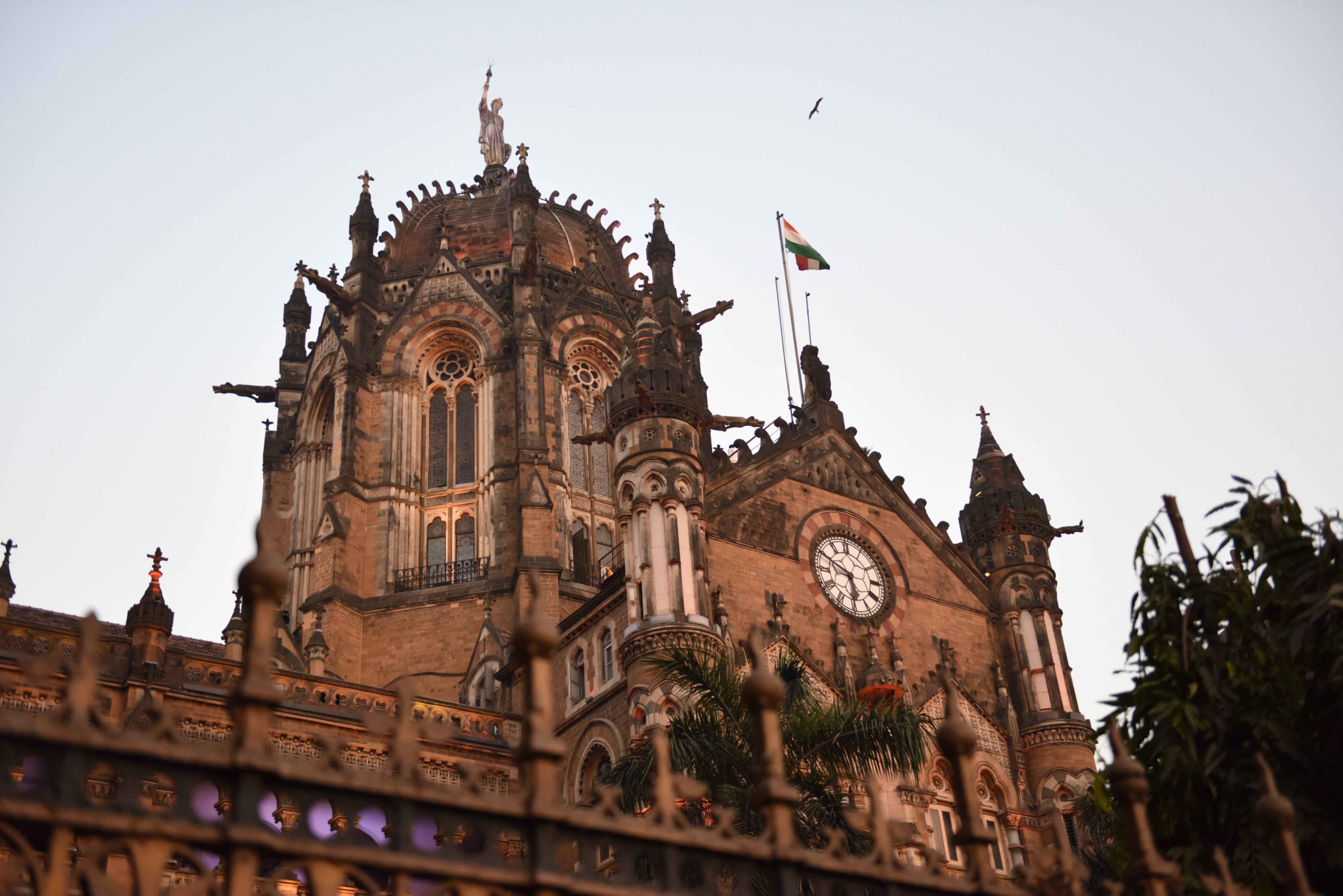 Central dome and clock, Chhatrapati Shivaji Terminus, begun 1878, Mumbai (photo: Francisco Antunes, CC BY 2.0)