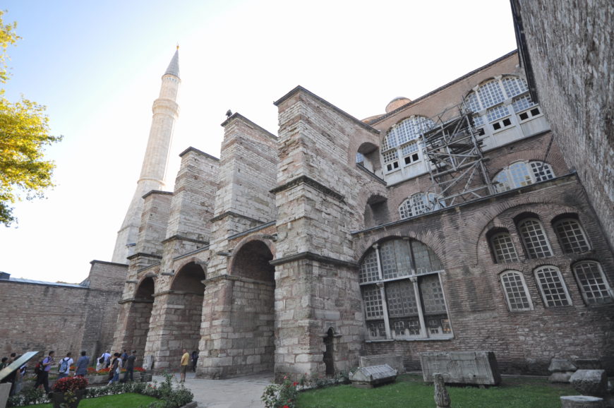 Flying buttresses, c. 1230s, west façade, Hagia Sophia (photo: Jorge Láscar, CC BY 2.0)