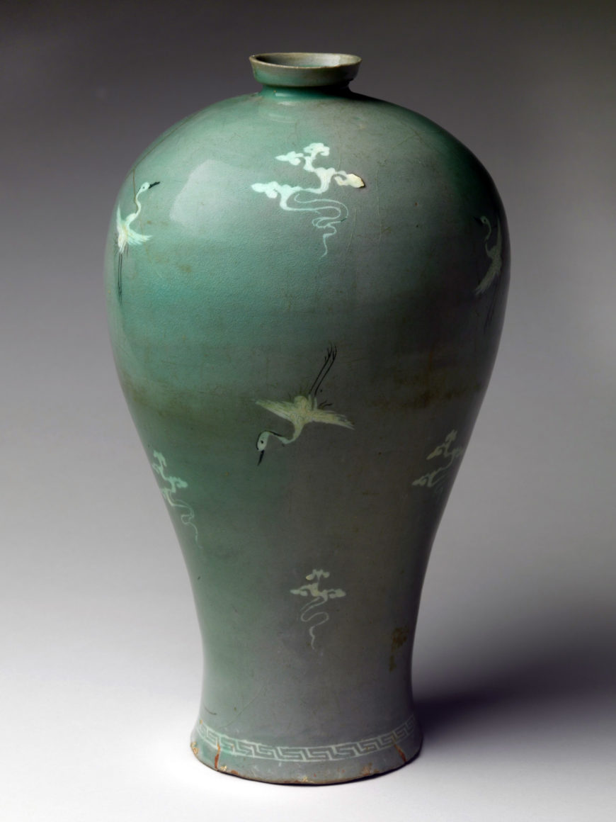 Maebyŏng decorated with cranes and clouds, Korea, Goryeo Dynasty, 918–1392, first half of the 12th century, Stoneware with inlaid decoration under celadon glaze, H. 33.7 cm; D. 19.1 cm, (The Metropolitan Museum of Art)