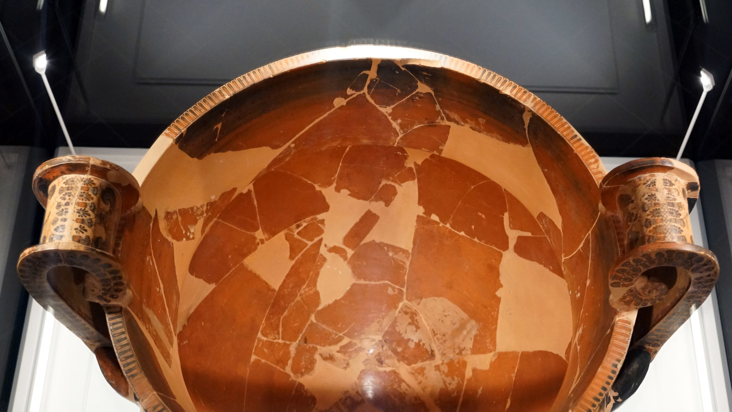 Inside, Kleitias (painter) and Ergotimos (potter), François Vase (volute-krater), mid 6th century B.C.E., Attic black-figure (made in Athens), 66 cm (Museo Archeologico, Florence)