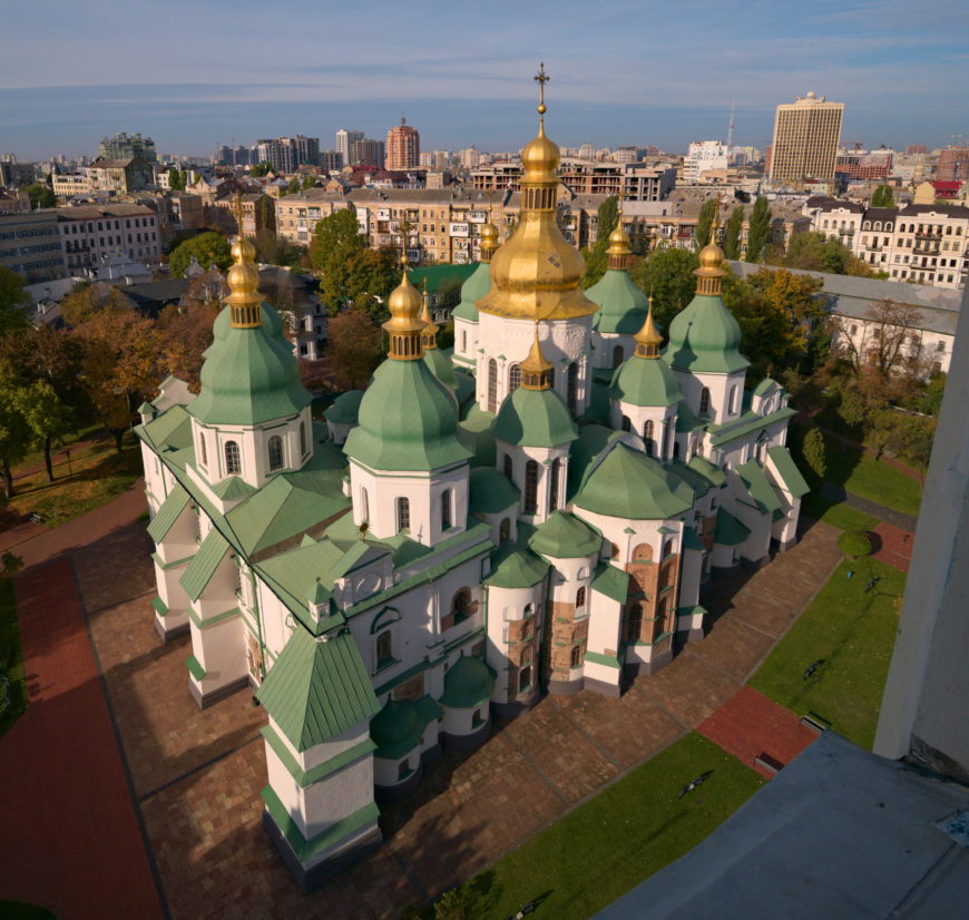 St. Sophia, begun 1037 (with later additions), Kiev (photo: Daniel Kraft, CC BY-SA 3.0)