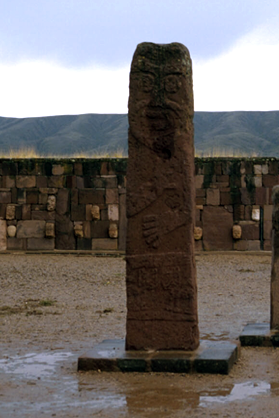 Stela 15, Semi-subterranean Court, Tiwanaku, Bolivia (photo: Dr. Shelley Burian, CC BY-NC-ND 2.0)
