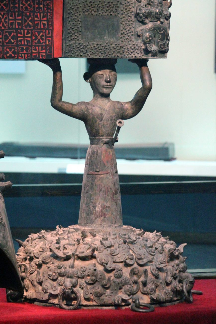 Figure with chime bells of Marquis Yi of Zeng (Hubei Provincial Museum; photo: Gary Todd)