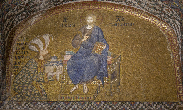 Mosaic of Theodore Metochites offering the Chora church to Christ, Chora monastery, Constantinople (Istanbul) c. 1315-21 (photo: Evan Freeman, CC BY-NC-SA 4.0)