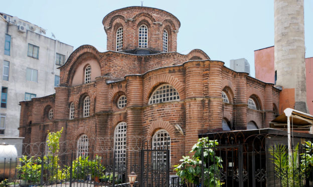 Myrelaion church (Bodrum Mosque), c. 920, Constantinople (Istanbul) (photo: © Robert Ousterhout)