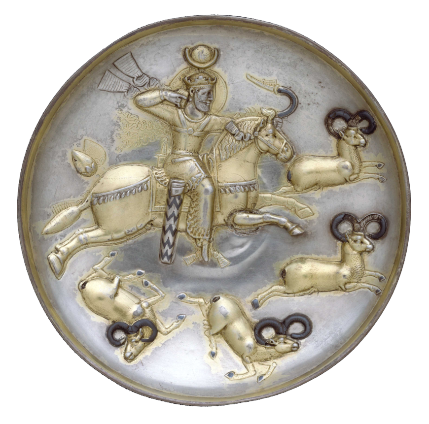 Plate with a king hunting rams, Sasanian Iran, 5th–6th century C.E., silver with mercury gilding and niello inlay; 21.9 cm diameter (The Metropolitan Museum of Art)