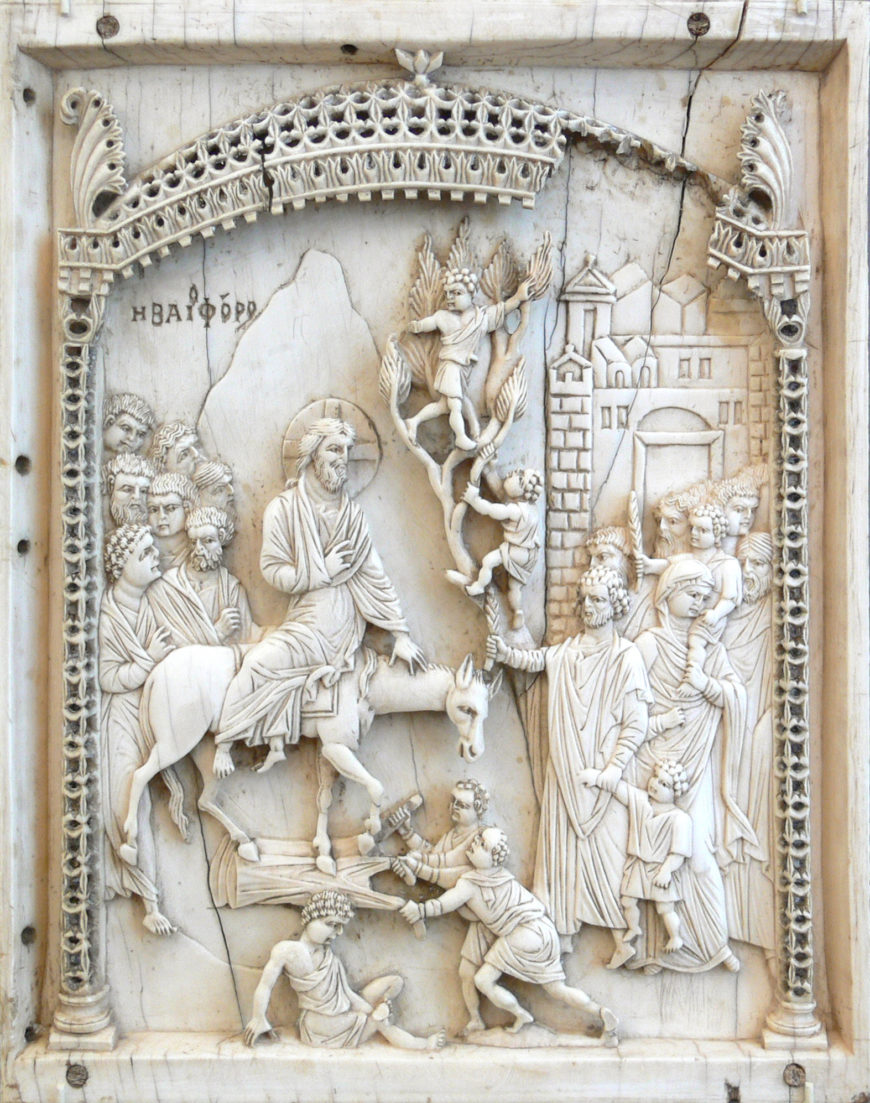 Center Panel of a Triptych Icon with the Entry into Jerusalem, 10th century, Constantinople, ivory, 18.4 x 14.7 cm (Staatliche Museen zu Berlin)